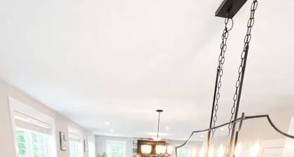 Luxury Poconos Retreat - 6BR • 4.5BA • Sleeps 14