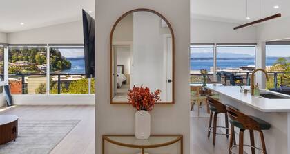 Luxury Ballard Waterview Stay - By Stadiums l Walk To Beach l Rays Boathouse