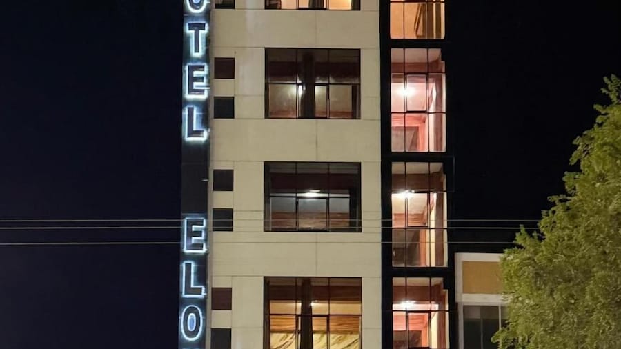 Hotel Elom