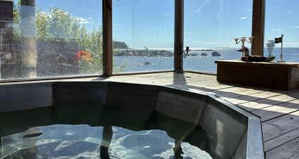 Beautiful home in Vallvik with sauna