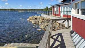 Terrace/patio - Beautiful home in Vallvik with sauna (Vallvik)
