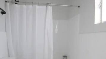 Apartment | Bathroom