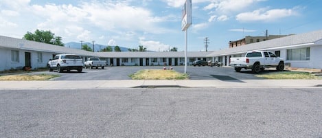 Apartment | Property grounds
