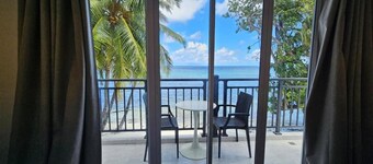 Alma Maldiva beach hotel