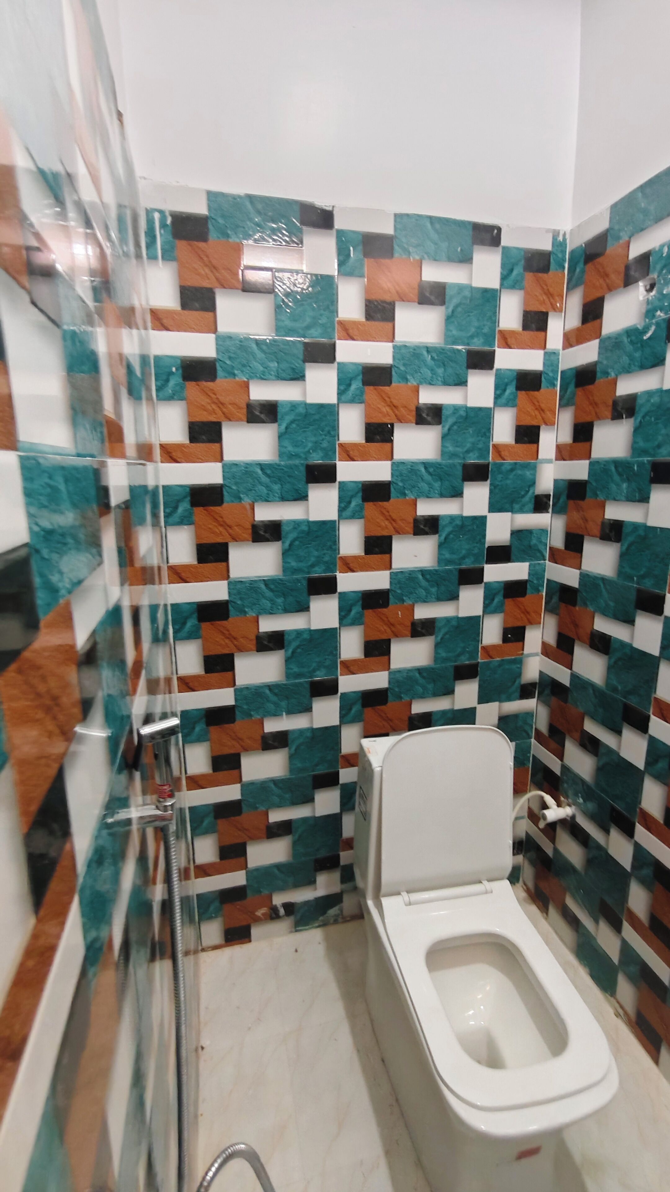 Shower, towels, soap