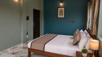 4 bedrooms, free WiFi, bed sheets