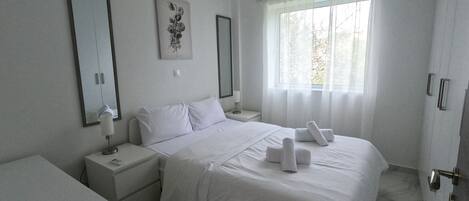 1 chambre, fer et planche Ă repasser, Wi-Fi, literie fournie
