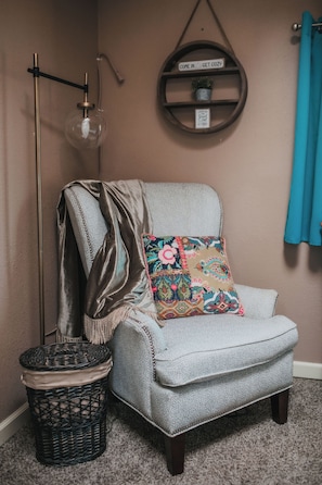 Interior - Close to beach, golf courses & wineries/Pet friendly 1-bdrm apartment in Nipomo (Nipomo)