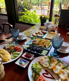 Dining - La Fontaine de Tara Boutique Hotel (Krong Siem Reap)