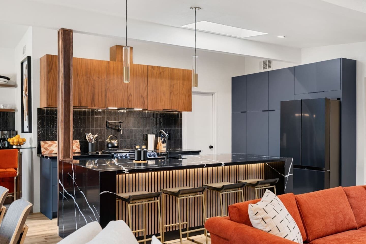 Smart TV, fireplace, video games, books