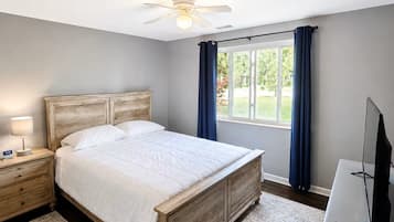 3 dormitorios, tabla de planchar con plancha, wifi gratis y ropa de cama