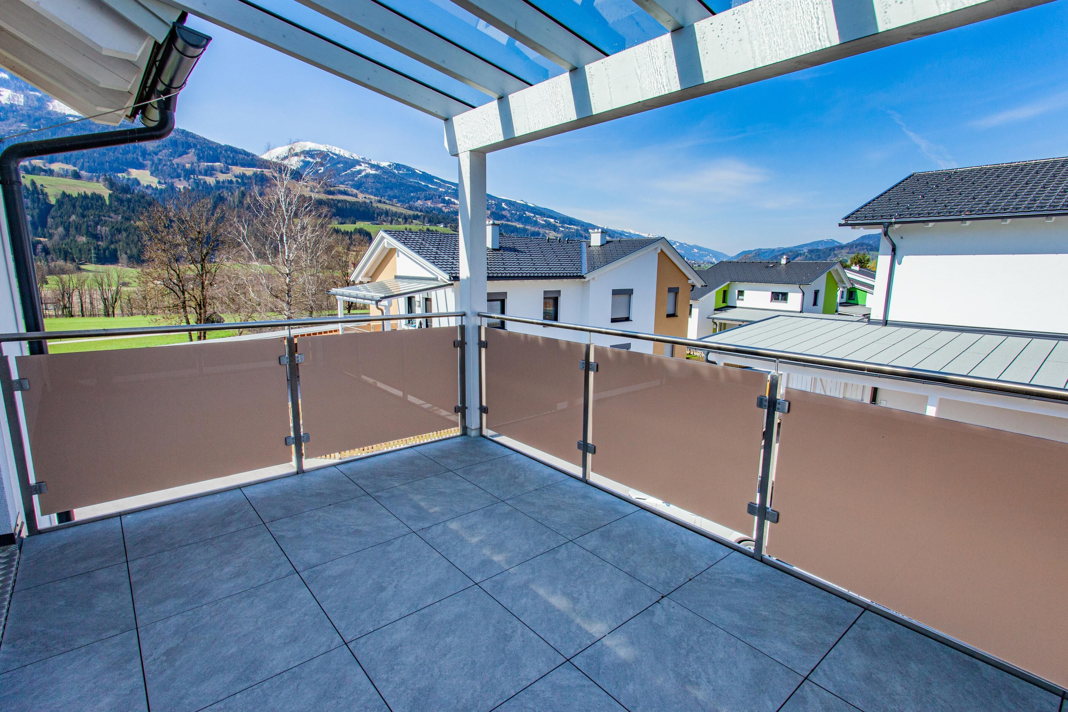 Balcony with a view of the mountains