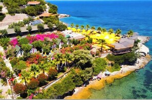 Aerial view - Seal beach (Mordoğan)