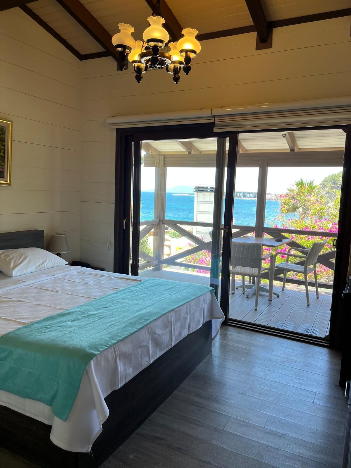 Deluxe Bungalow | Free WiFi