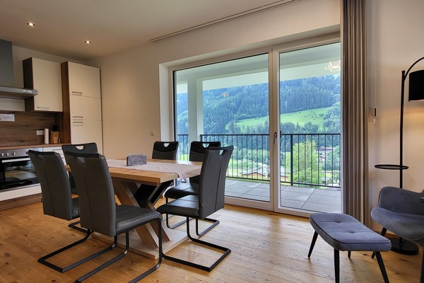 Kitchen with dining area