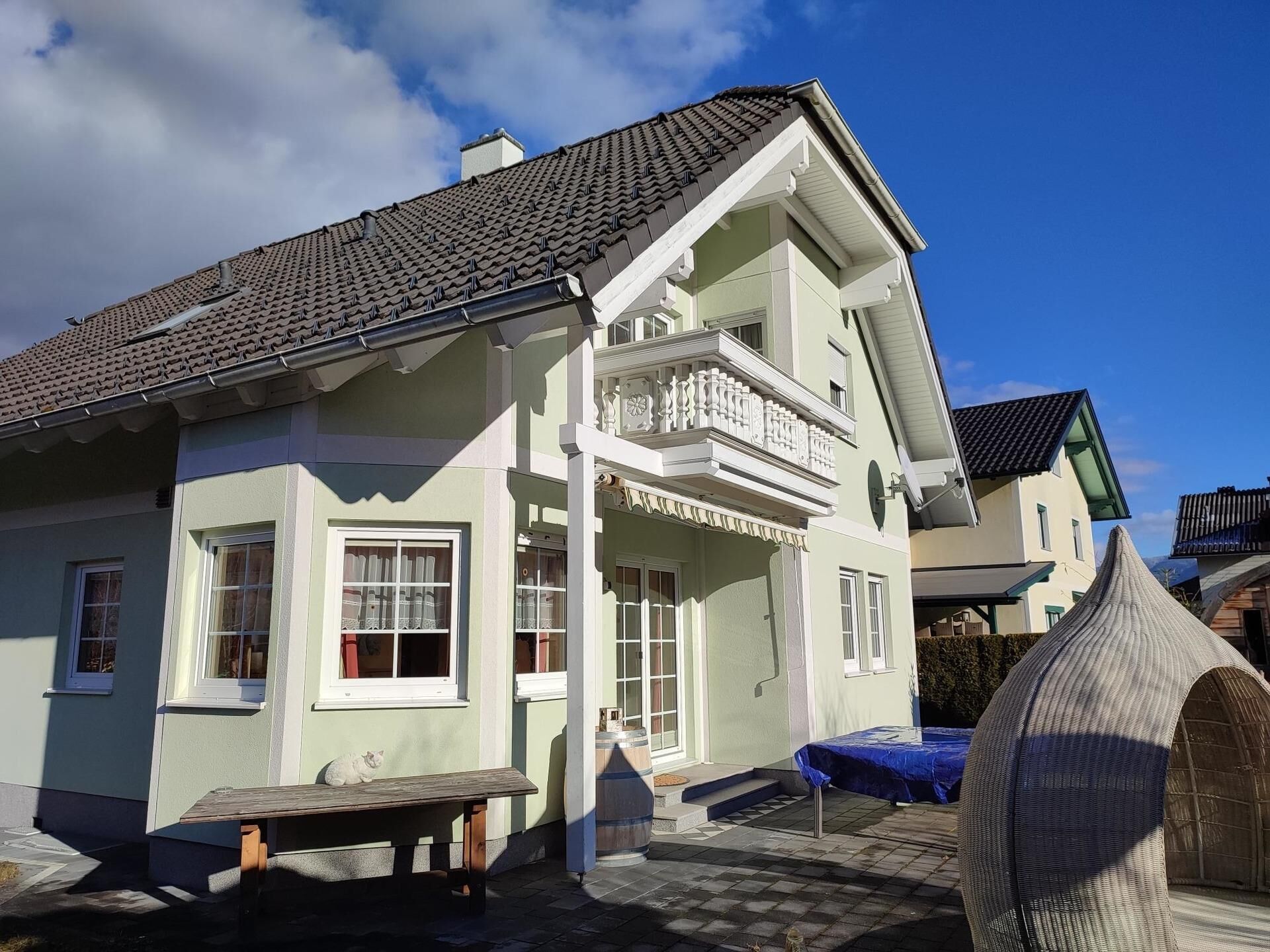 Hauptansicht Gebäude