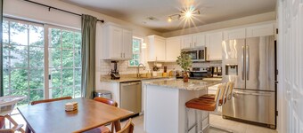 Family Home w/ Community Perks in Simpsonville!