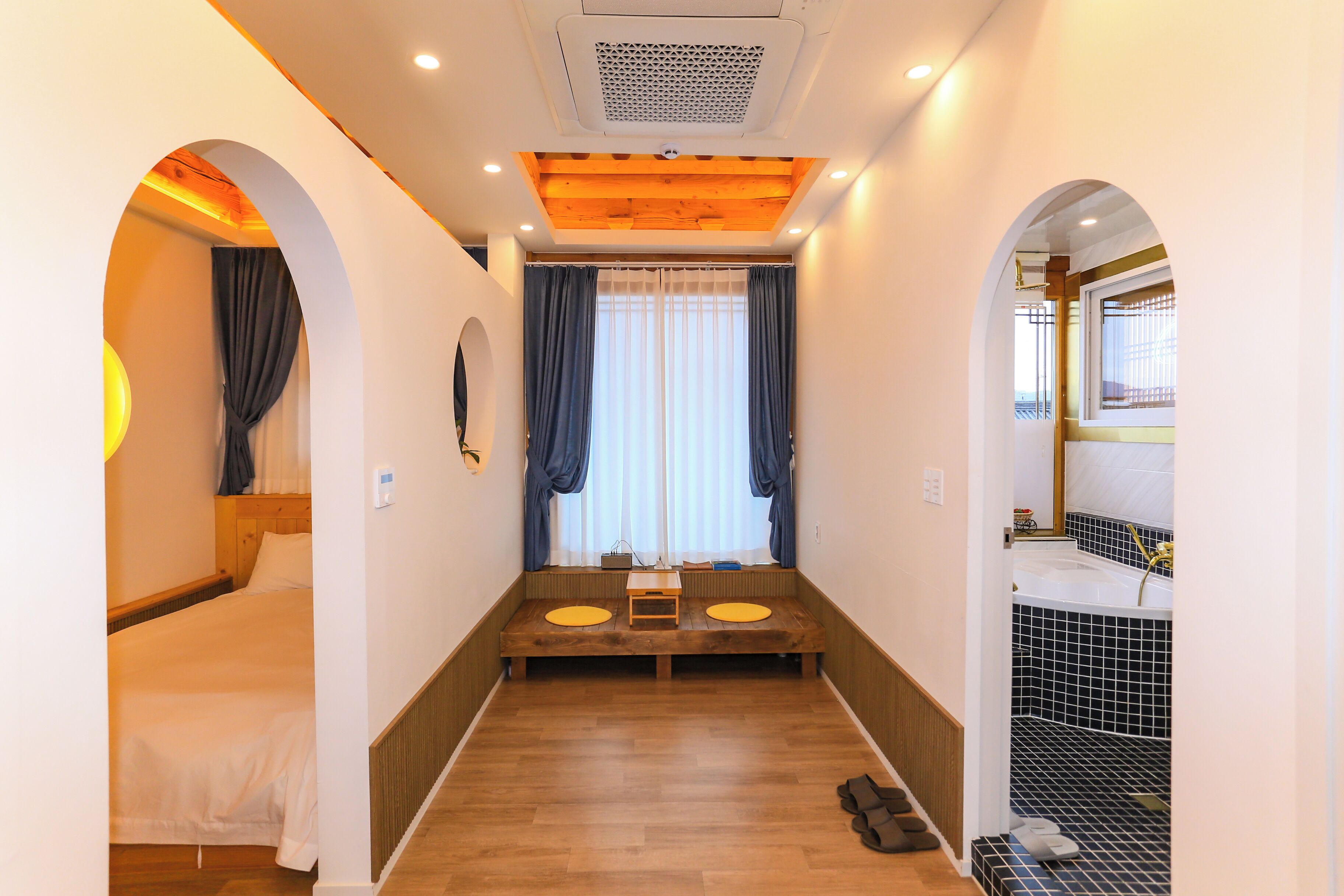 Romantic Room, Park View | Living area