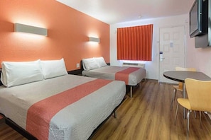 Room - 2 Queen Beds|Smk,Micfridge (Fresno)