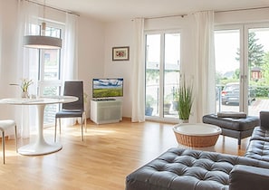 TV - Villa Amelie, App. Baltic Sea - with sea view (Sassnitz)