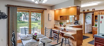 Pet-Friendly Exeter Home Near Rte 6 & I-80