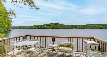 Waterfront Berkshires Studio w/ Dock on Goose Pond