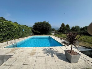 Pool - Historic French Country House with Pool & Alpine Views. 18people (Crolles)