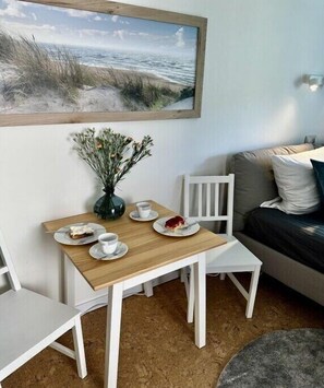 Dining - Carefree House Mini-House (Travemünde)