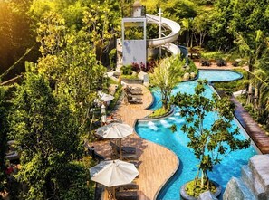 Pool - 1 BR Sea View Condo Near Walking Street (ตำบล หนองปรือ)
