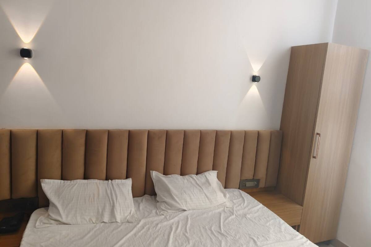Standard Room | Free WiFi, bed sheets