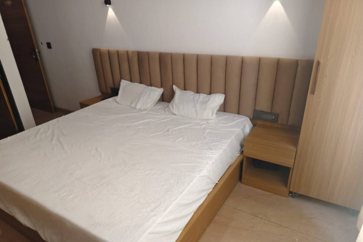 Deluxe Room | Free WiFi, bed sheets