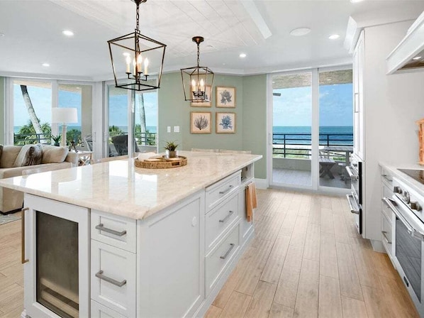 Interior - Beachfront 3BR/3BA condo with pool, WiFi, and heated outdoor pool. (Marco Island)