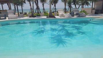 Piscina externa
