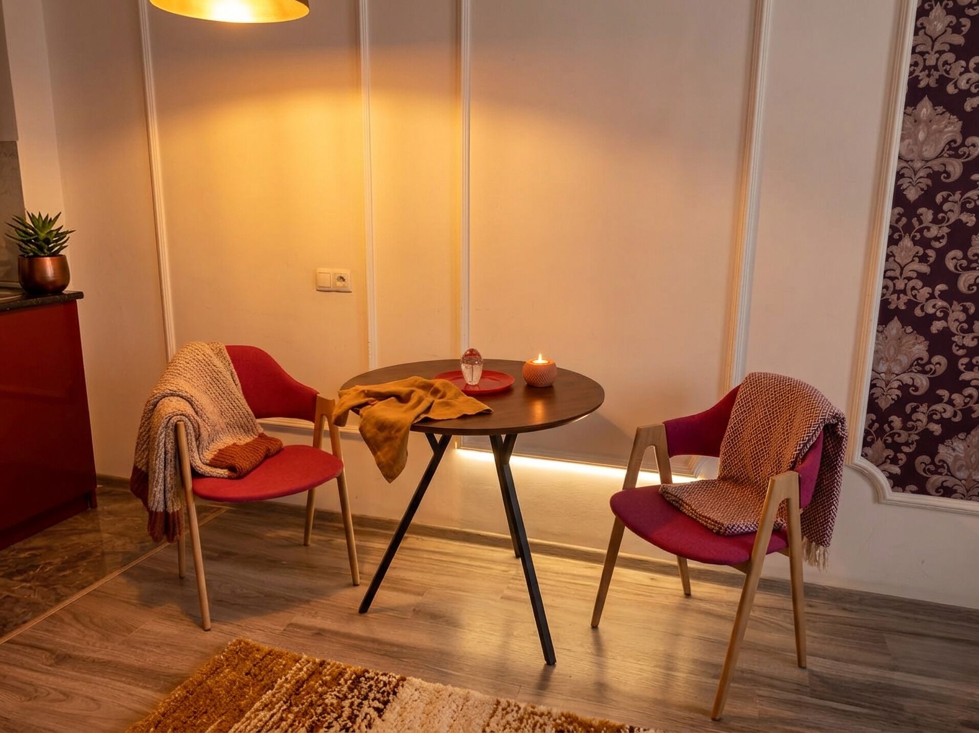 Comfort Apartment, River View | Dining
