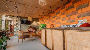 Deluxe Double Room, Balcony, Mountain View | Lobby