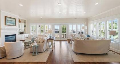Harbor Cottage: 4 BR, 3.5 BA Cottage in Harbor Springs , Sleeps 12