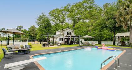 On Horse Farm! Home w/ Gazebo in Aiken