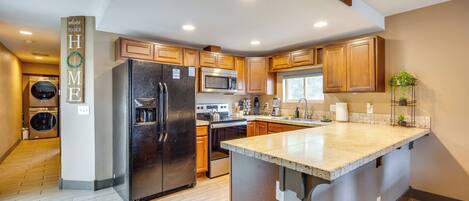 House (2 Bedrooms) | Interior