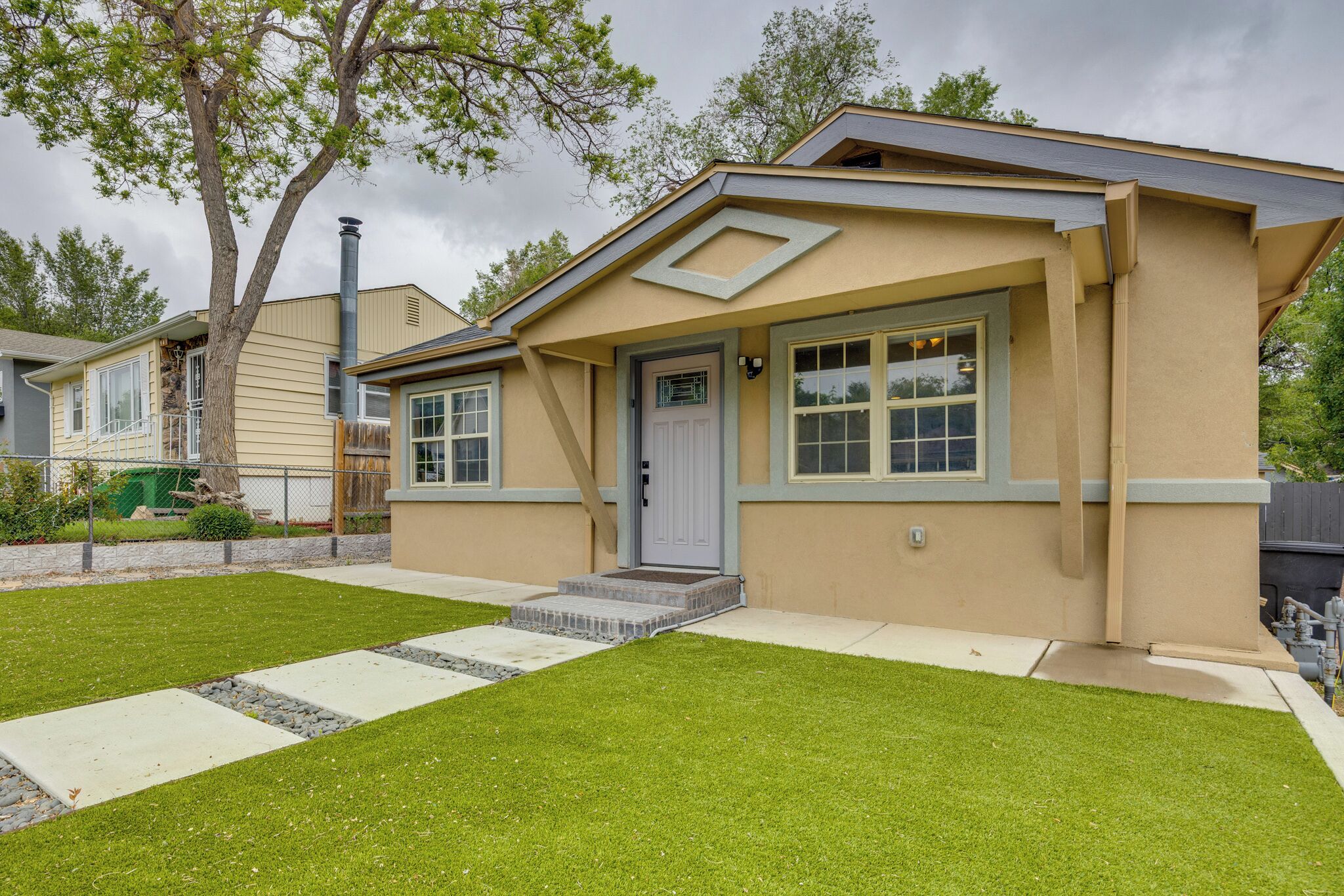 House (2 Bedrooms) | Front of property