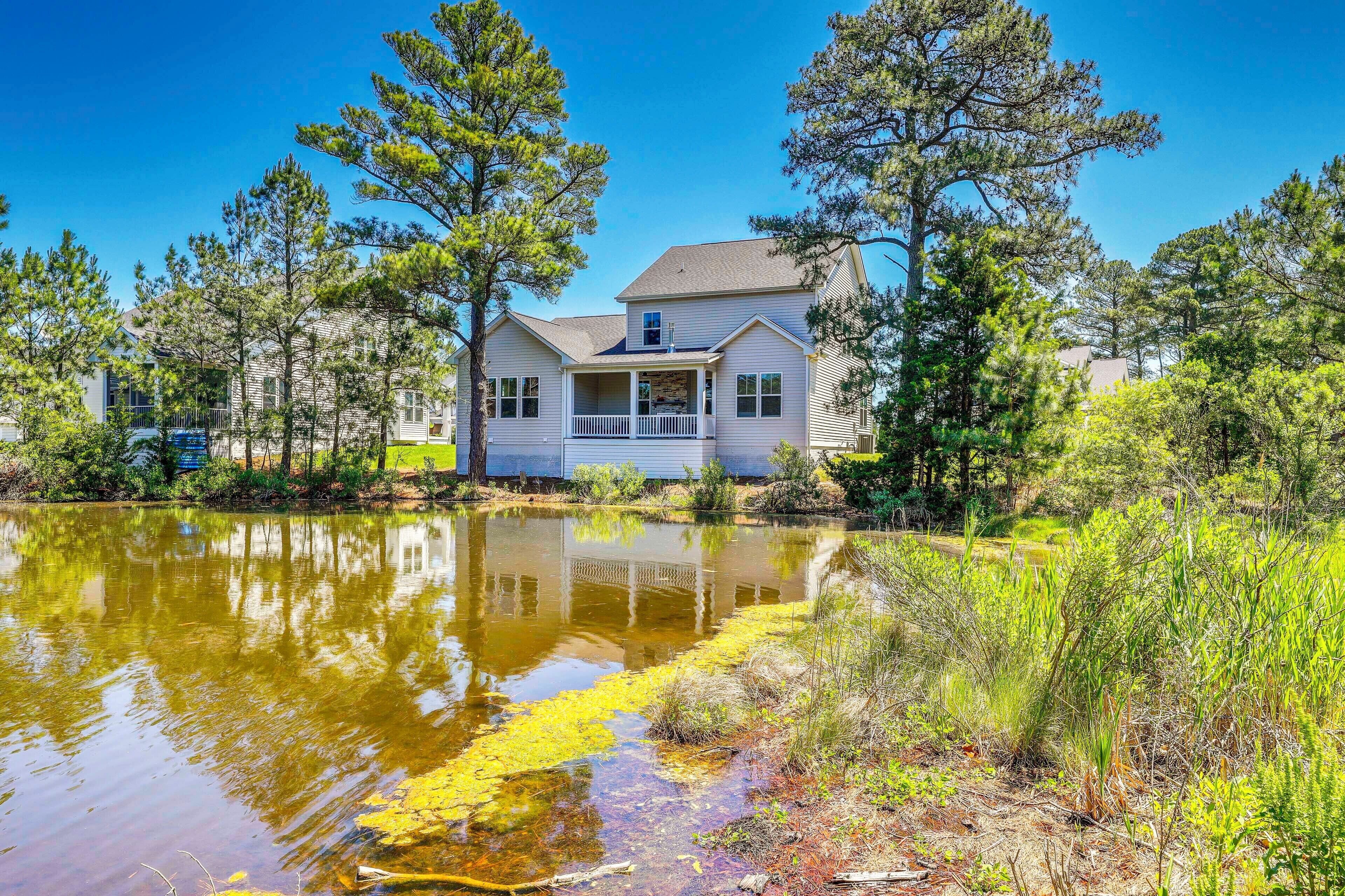 House (4 Bedrooms) | Front of property