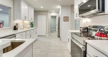 Patio w/ Views! Pet-friendly Keystone Heights Home