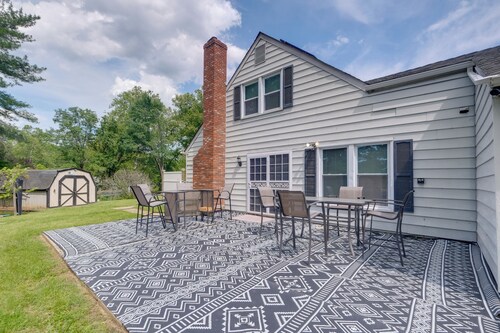 Large Yard, Patio & Games: Dc-area Family Home!