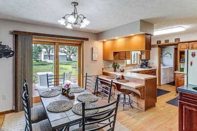 Pet-friendly Exeter Home Near Rte 6 & I-80