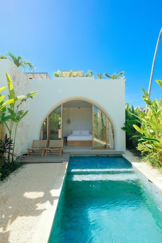 Nua Nunggalan Villa