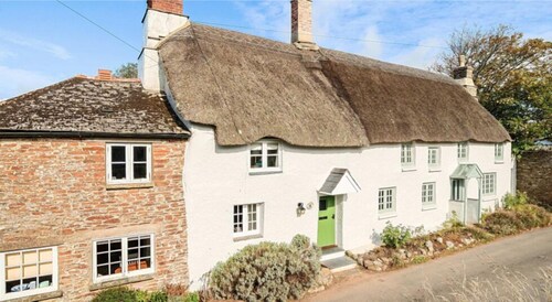 Hideaway Cottage | Thatched Devon Retreat