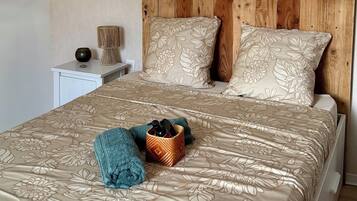 1 chambre, fer et planche à repasser, Wi-Fi, draps fournis