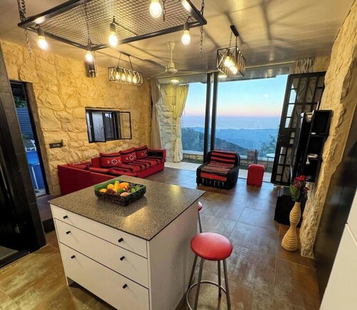Laylandi Belle Alali Batroun With Tub