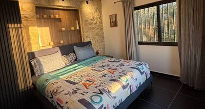 Alali s Guesthouse With tub