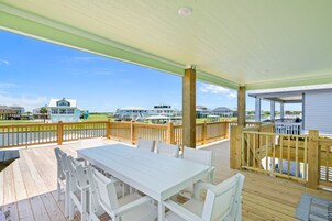 House, 3 Bedrooms | Outdoor dining