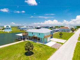 House, 3 Bedrooms | Exterior